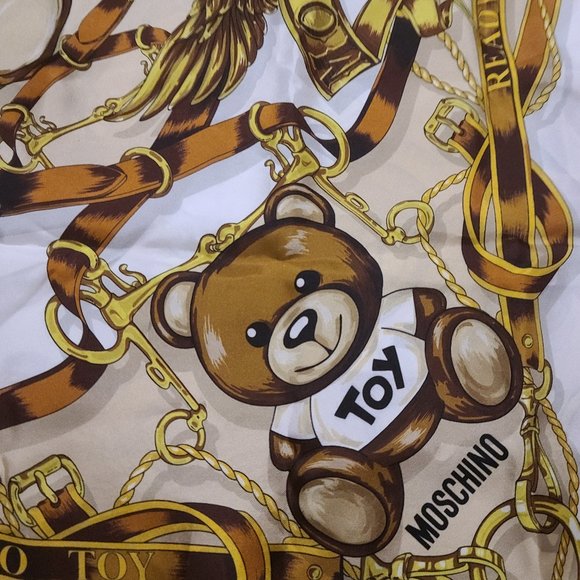 Authentic MOSCHINO Baroque Teddy Bear Print Scarf - Picture 1 of 2